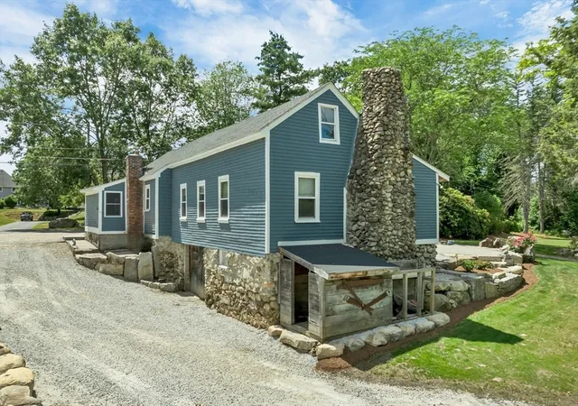 3rd image of 14 Frances Hill Road, Westford, MA 01886 | MLS# 73537790