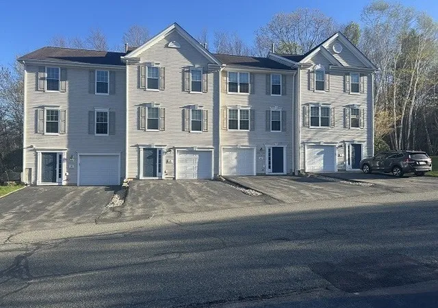 Homes for sale in South Grafton, MA | 26 Daffodil Ct #26, South Grafton, MA 01560 | MLS# 73508761