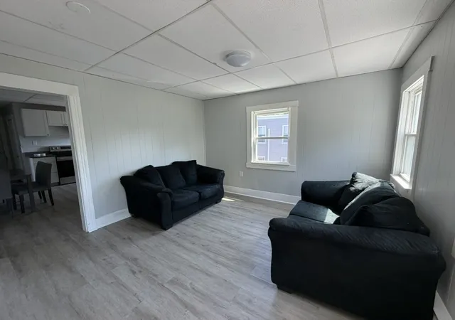 Photo 4 of House for sale at 31 North St, Worcester, MA 01605 | MLS# 73548453 | Listing updated on 2026-08-24