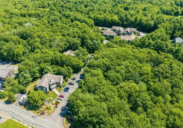 2nd image of 215 Longmeadow Rd, Taunton, MA 02780