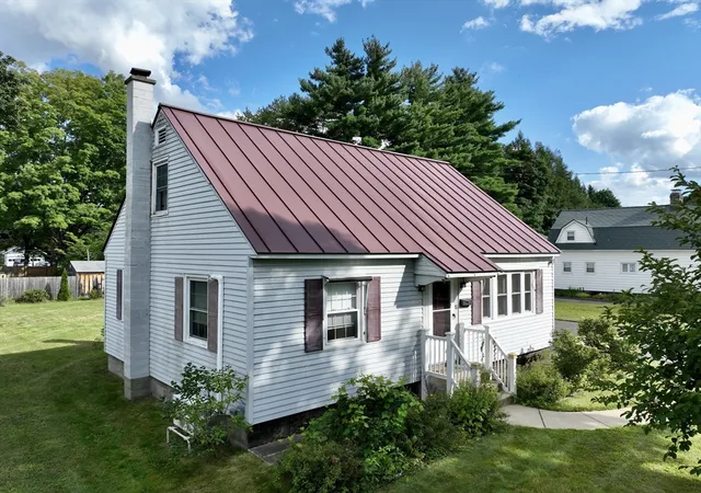 Photo 2 of Sale Pending at 81 Vernon St, Greenfield, MA 01301 | MLS# 73568339 | Listing updated on 2026-10-14
