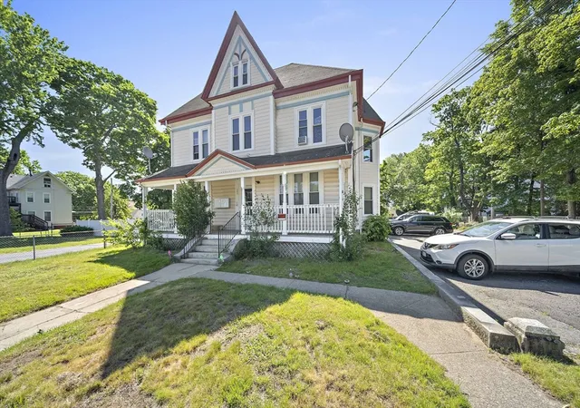 Homes for sale in Attleboro, MA | 145 Pleasant St, Attleboro, MA 02703 | MLS# 73538592