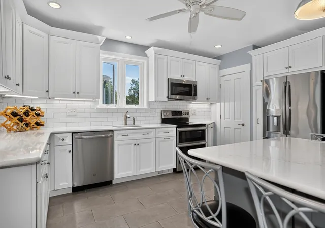 Homes for sale in Marlborough, MA | 73 Commonwealth Avenue, Marlborough, MA 01752 | MLS# 73534779