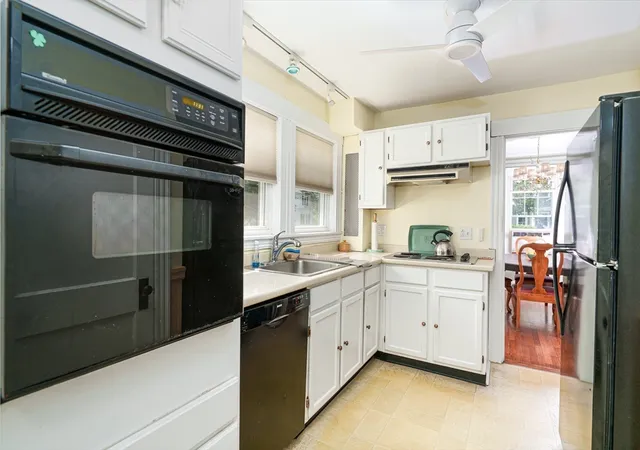 5th image of 36 Daniels, Hopedale, MA 01747 | MLS# 73564906
