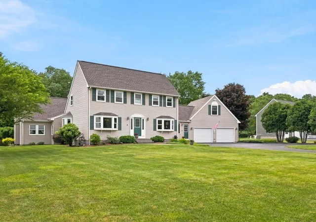 1st image of 2 Montana Dr, Tyngsboro, MA 01879 | MLS# 73540040