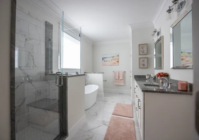 2nd image of 37 Crestwood Circle #37, Rochester, MA 02770 | MLS# 73507390