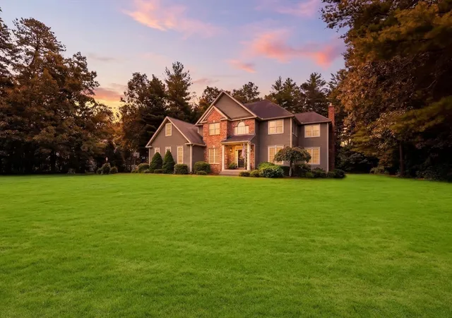 Photo 2 of Sale Pending at 8 Lexington Cir, Southwick, MA 01077 | MLS# 73549936 | Listing updated on 2026-08-30