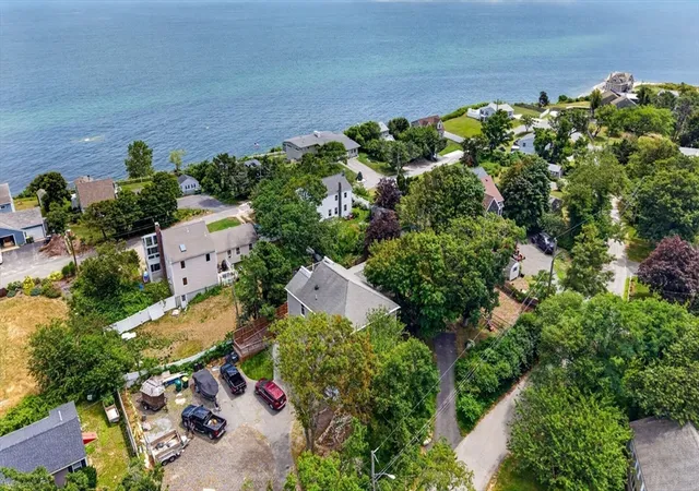 41st image of 24 Mayflower Dr, Plymouth, MA 02360 | MLS# 73559897