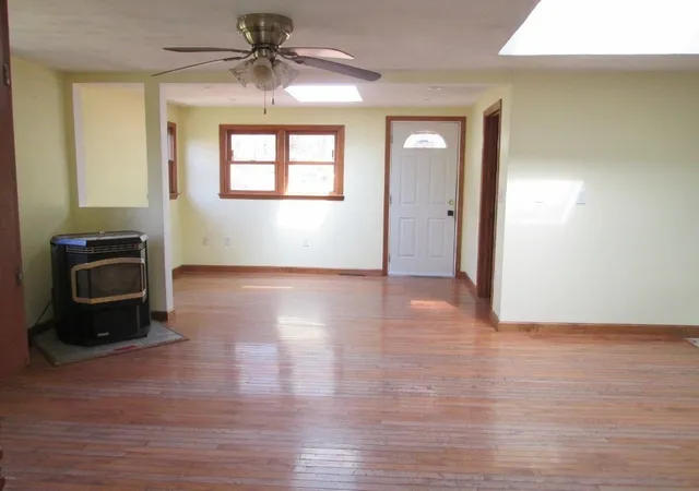 Homes for sale in Grafton, MA | 128 Adams Road, Grafton, MA 01536 | MLS# 73520954