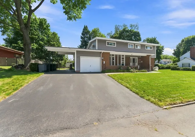 42nd image of 94 Florence Rd, Lowell, MA 01851 | MLS# 73564745
