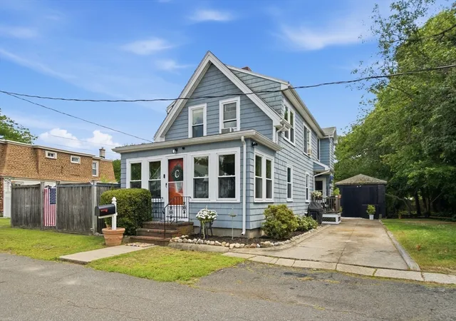 3rd image of 20 Moray St, Lynn, MA 01904 | MLS# 73565769