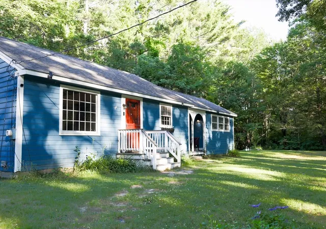 Homes for sale in Townsend, MA | 203 Wallace Hill, Townsend, MA 01469 | MLS# 73540997