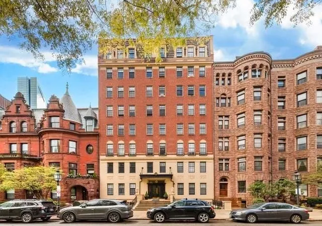 Homes for sale in Boston, MA | 180 Commonwealth Ave #7, Boston, MA 02116 | MLS# 73513105