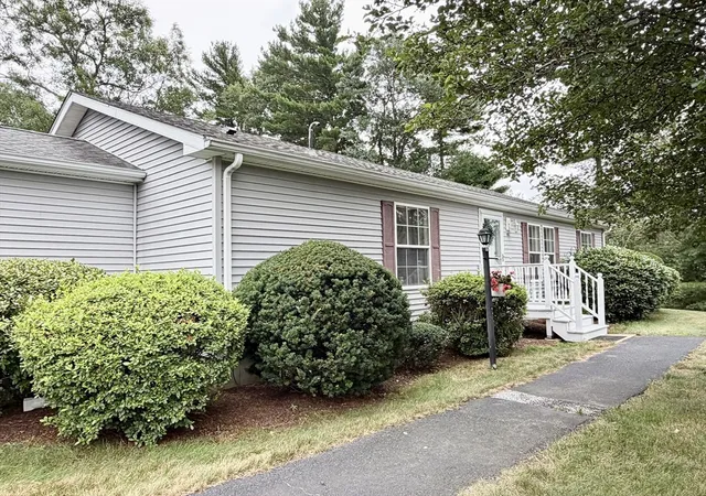 3rd image of 408 Green Street, Middleboro, MA 02346 | MLS# 73556084