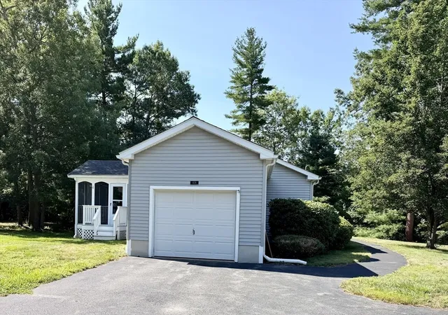 5th image of 408 Green Street, Middleboro, MA 02346 | MLS# 73556084