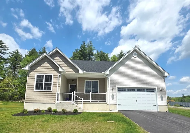 2nd image of 31 High Bluff, Belchertown, MA 01007 | MLS# 73564364
