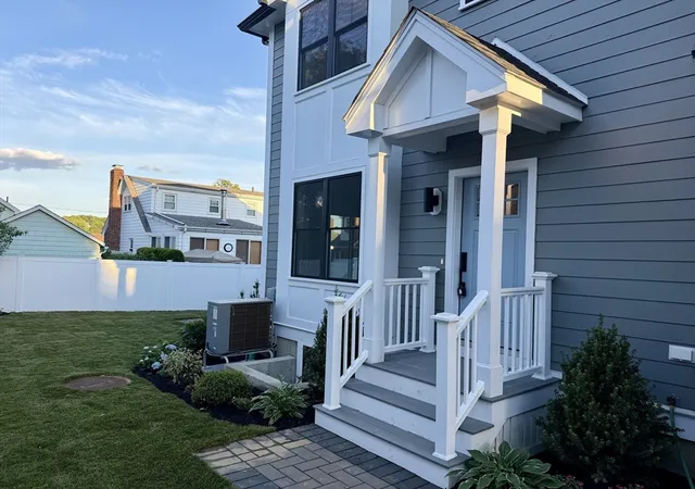 4th image of 197 Lexington St, Watertown, MA 02128