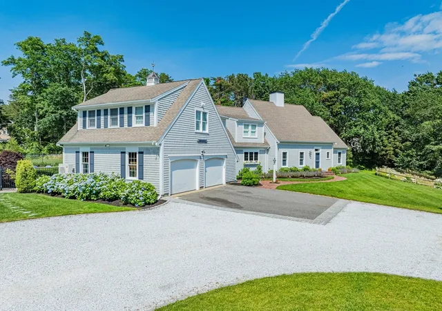 2nd image of 6 Oliver Dr, Dennis, MA 02641 | MLS# 73560423