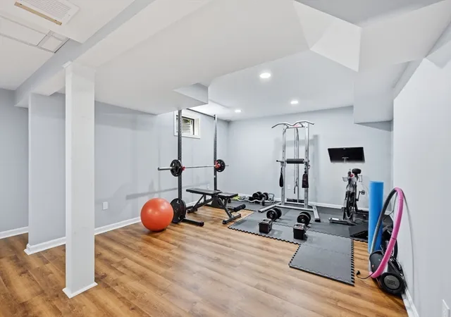 31st image of 6 Oliver Dr, Dennis, MA 02641 | MLS# 73560423