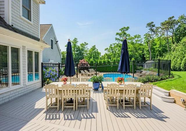 5th image of 6 Oliver Dr, Dennis, MA 02641 | MLS# 73560423