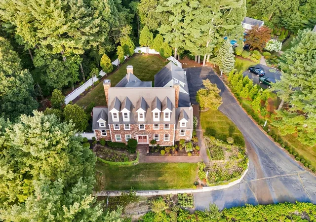 2nd image of 17 Old Landing Rd, Pembroke, MA 02359 | MLS# 73566273