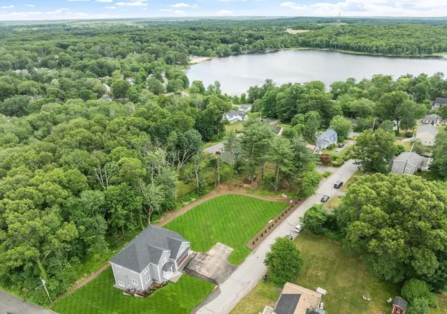 4th image of 37 Dogwood Road, Littleton, MA 01460 | MLS# 73536597