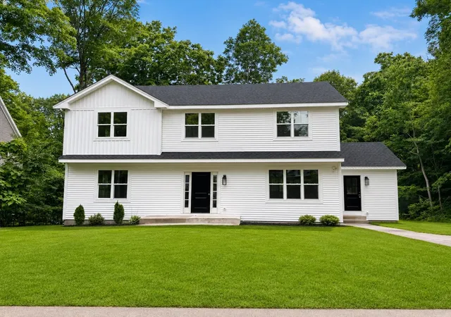 1st image of 15 Mount Auburn St, Hopkinton, MA 01748 | MLS# 73554768