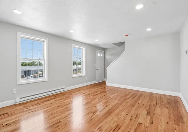 Photo 3 of Sale Pending at 25 Boylston St, Worcester, MA 01605 | MLS# 73554016 | Listing updated on 2026-10-09