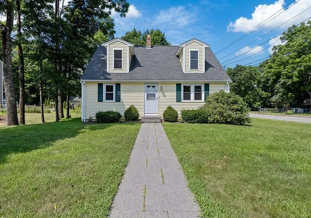 Photo 1 of Sale Pending at 95 Franklin St, Wrentham, MA 02093 | MLS# 73562804 | Listing updated on 2026-09-15