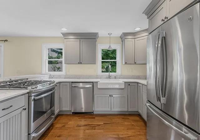 Photo 4 of Sale Pending at 95 Franklin St, Wrentham, MA 02093 | MLS# 73562804 | Listing updated on 2026-09-15