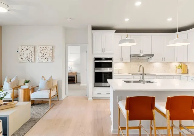 Photo 3 of Sale Pending at 5 Peters Farm Way #410, Westborough, MA 01581 | MLS# 73568573 | Listing updated on 2026-08-29