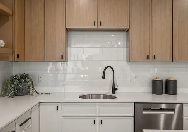 Photo 3 of Condo for sale at 20 Audubon Way #303, Canton, MA 02021 | MLS# 73462828 | Listing updated on 2025-12-21