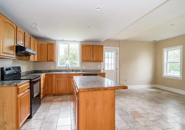 Photo 4 of Sale Pending at 50 N Pleasant St #50, Taunton, MA 02780 | MLS# 73570044 | Listing updated on 2026-09-23