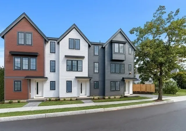 1st image of 14 Elm Street #14, West Newton, MA 02465 | MLS# 73525153