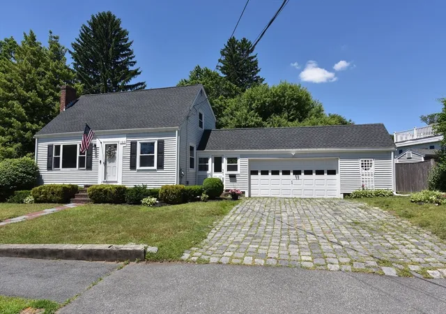 Homes for sale in Norwood, MA | 123 Richland Road, Norwood, MA 02062 | MLS# 73534957