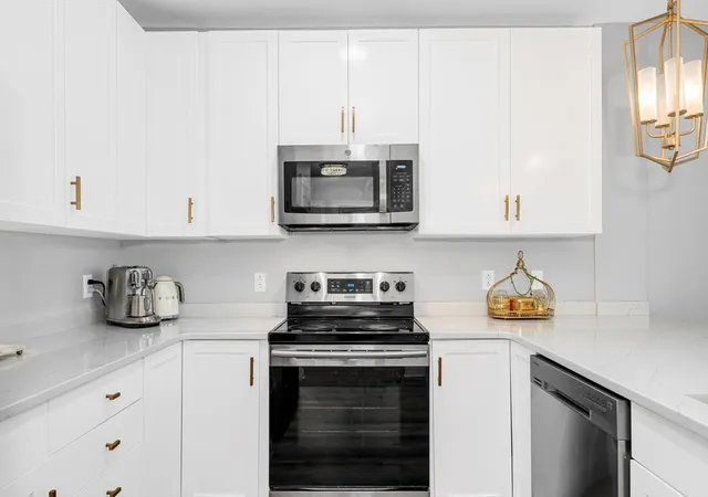 Homes for sale in North Andover, MA | 2 Harvest Dr #108, North Andover, MA 01845 | MLS# 73546366