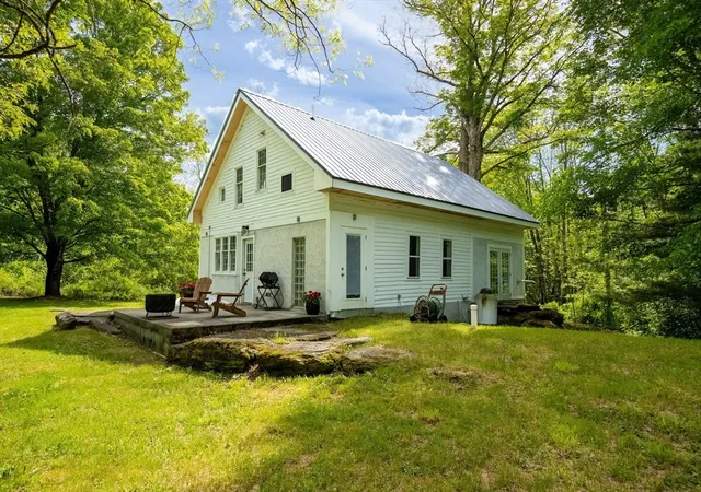 Homes for sale in Cummington, MA | 162 Nash Rd, Cummington, MA 01026 | MLS# 73530018