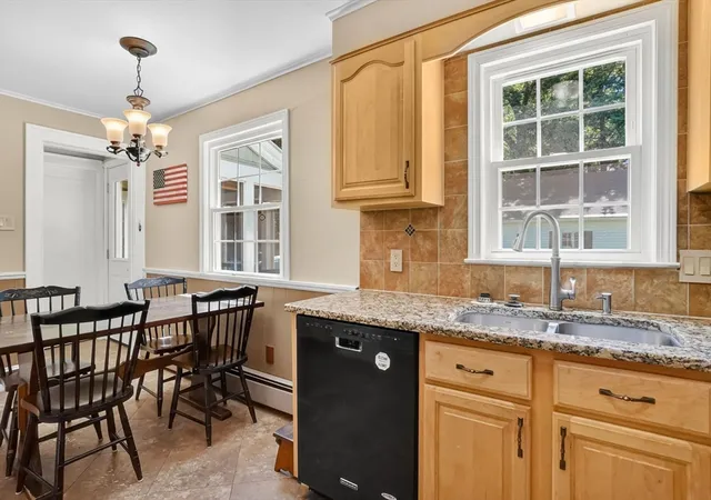 Homes for sale in Longmeadow, MA | 169 Greenacre Ave, Longmeadow, MA 01106 | MLS# 73532562