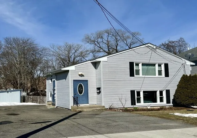 Photo 1 of Sale Pending at 10 Edgemere Rd, Quincy, MA 02169 | MLS# 73493252 | Listing updated on 2026-09-29