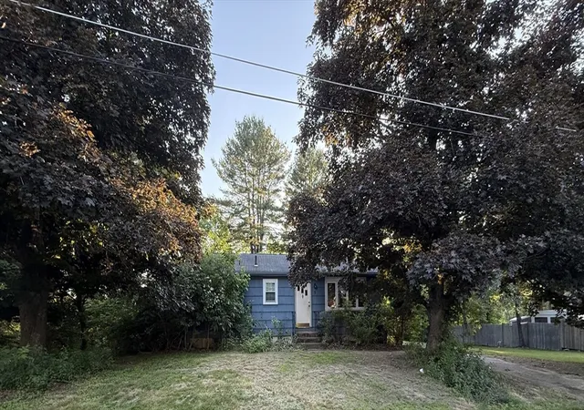 1st image of 5 Delmar St, Medway, MA 02053 | MLS# 73534725