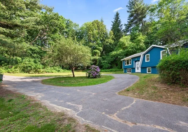 Homes for sale in Holden, MA | 987 Wachusett St, Holden, MA 01520 | MLS# 73537521