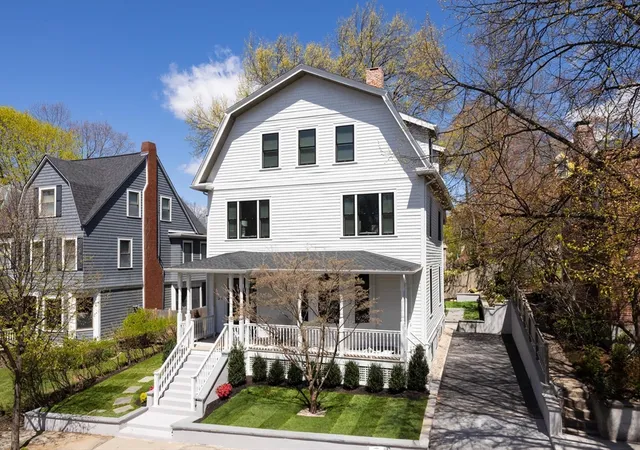 1st image of 21 Kent Square #2, Brookline, MA 02446 | MLS# 73510090