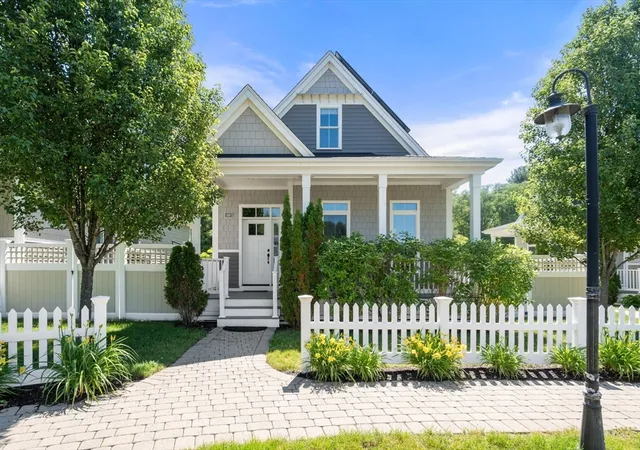 Photo 1 of Single family home for sale at 13 Boydes Xing, Norfolk, MA 02056 | MLS# 73569482 | Listing updated on 2026-09-01