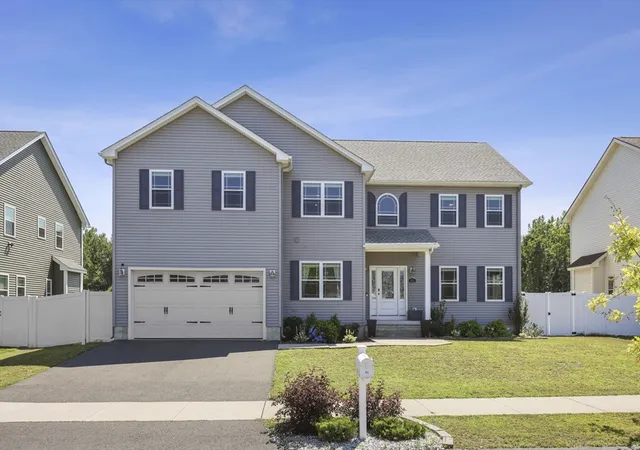 1st image of 51 Elaine Cir, Springfield, MA 01109 | MLS# 73556598