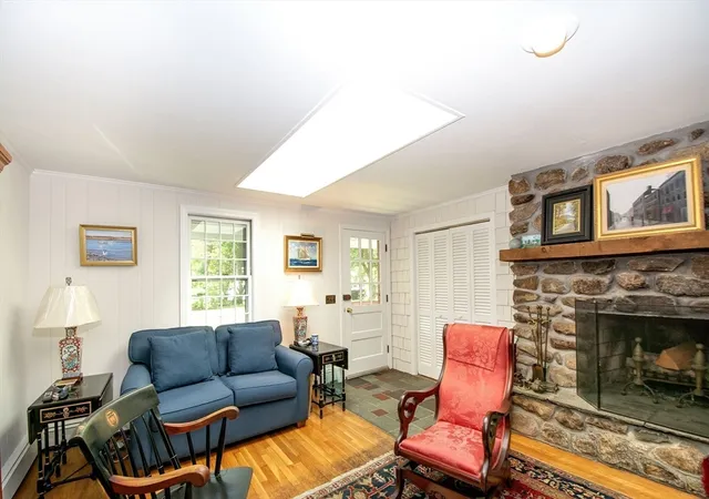 5th image of 4 Old Forge Rd, Scituate, MA 02066 | MLS# 73547688
