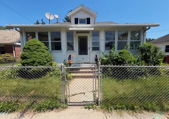 Homes for sale in Springfield, MA | 53 Mazarin St, Springfield, MA 01151 | MLS# 73545666