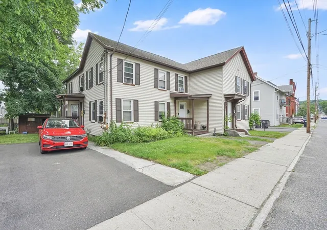 Homes for sale in Palmer, MA | 1061-1063 Pleasant St, Palmer, MA 01069 | MLS# 73545109