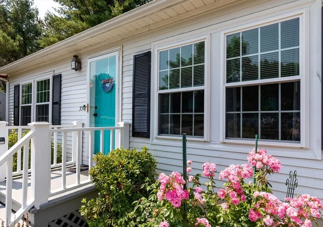 2nd image of 33 Headlands Dr, Plymouth, MA 02360 | MLS# 73547617