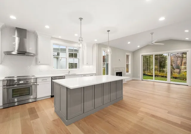 5th image of 55 Country Farm Road, Framingham, MA 01701 | MLS# 73522895
