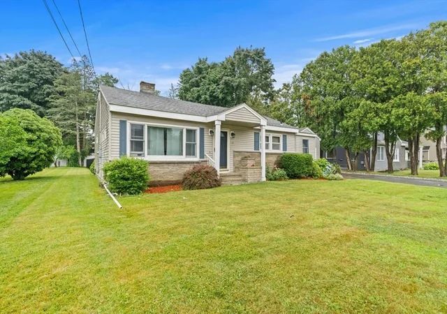 Homes for sale in Haverhill, MA | 35 Lackey St, Haverhill, MA 01830 | MLS# 73547028